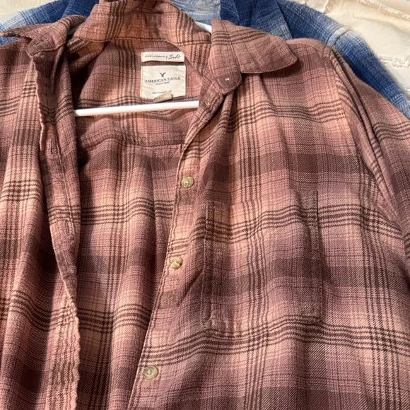 2 American Eagle soft flannels - Picture 3 of 8